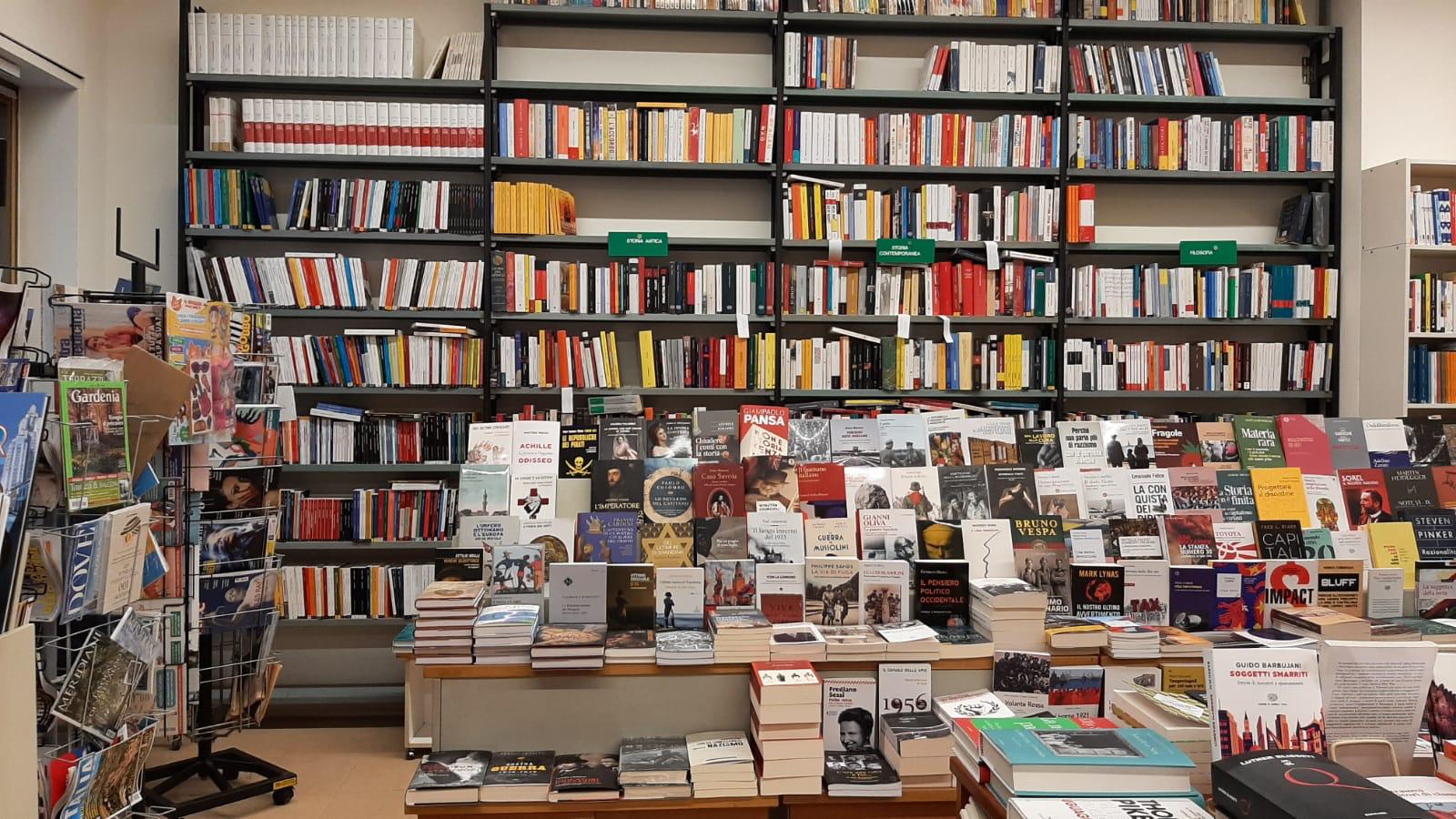Libreria Comunardi